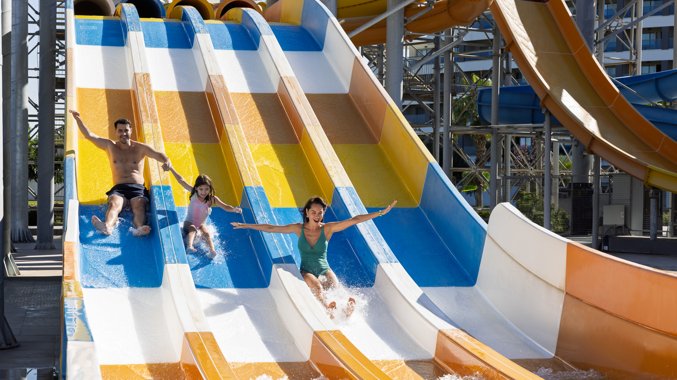 Yetişkin Aquaparkı